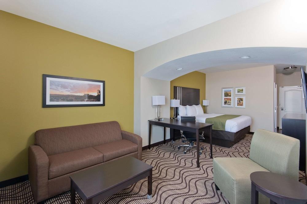 La Quinta By Wyndham Artesia Otel Dış mekan fotoğraf