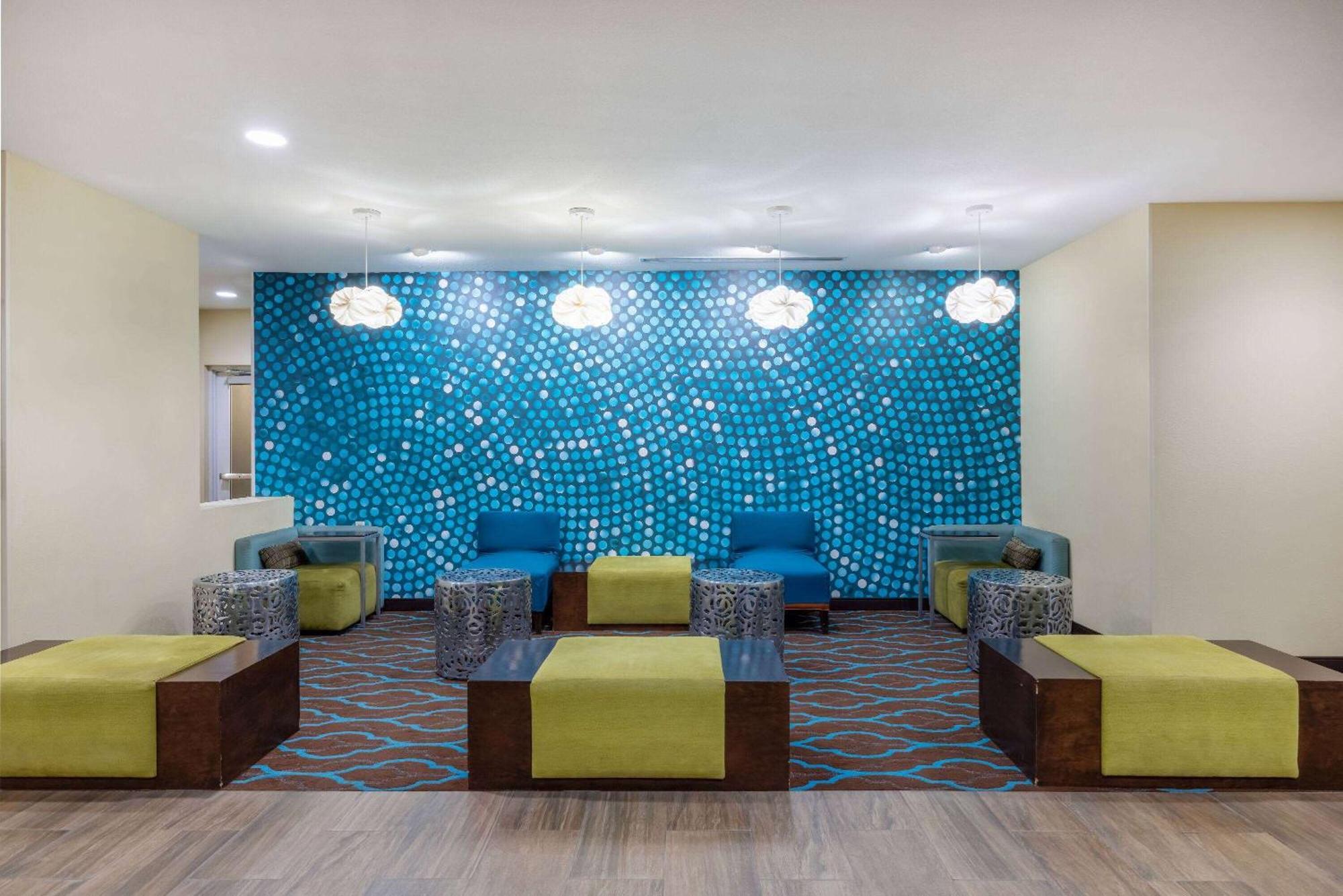 La Quinta By Wyndham Artesia Otel Dış mekan fotoğraf