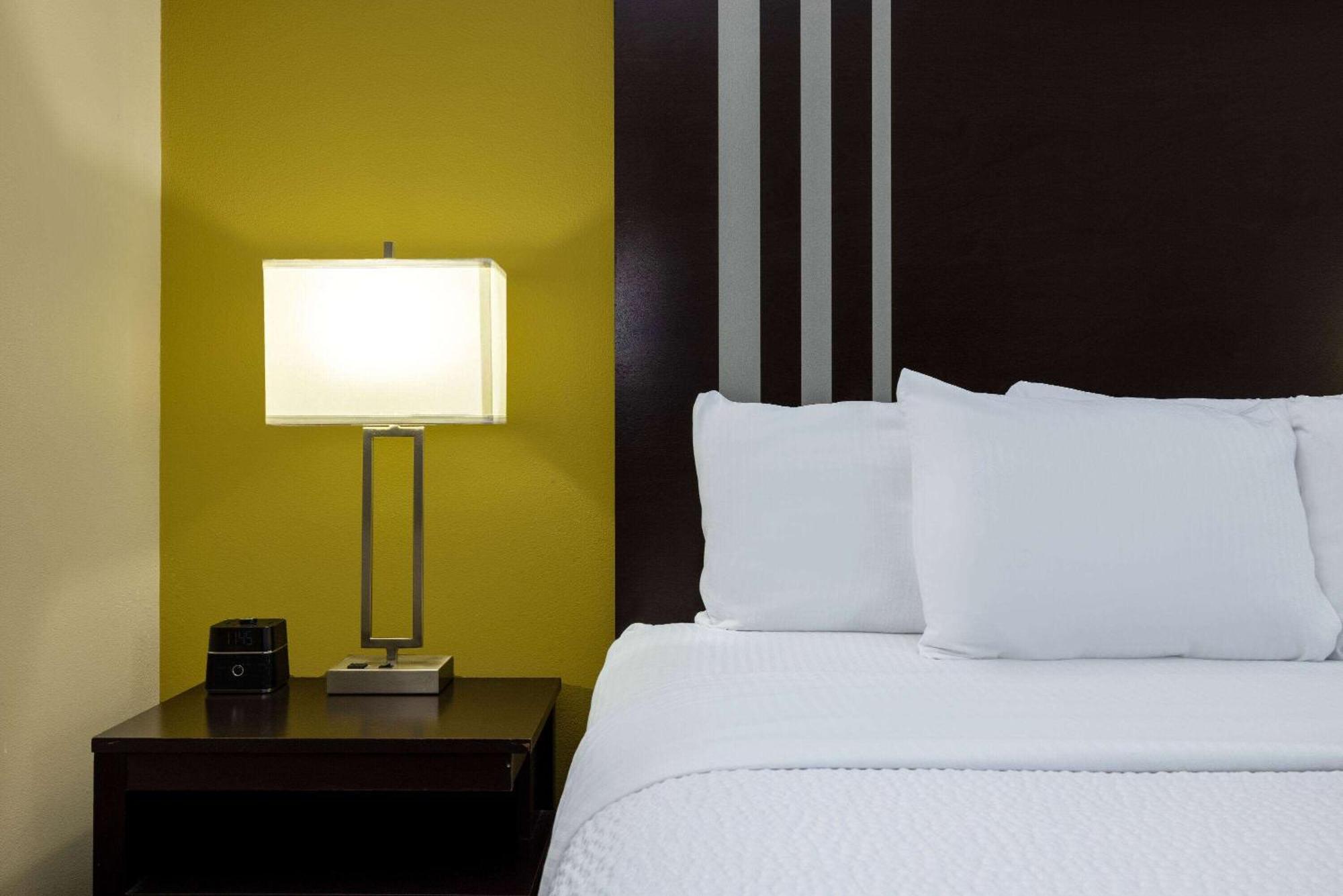 La Quinta By Wyndham Artesia Otel Dış mekan fotoğraf