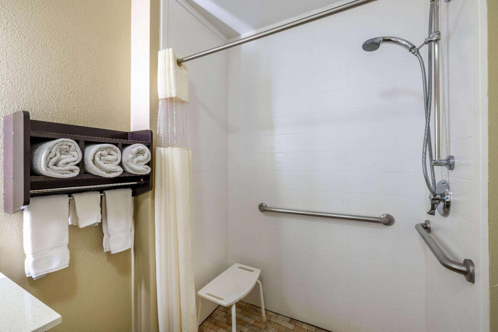 La Quinta By Wyndham Artesia Otel Dış mekan fotoğraf